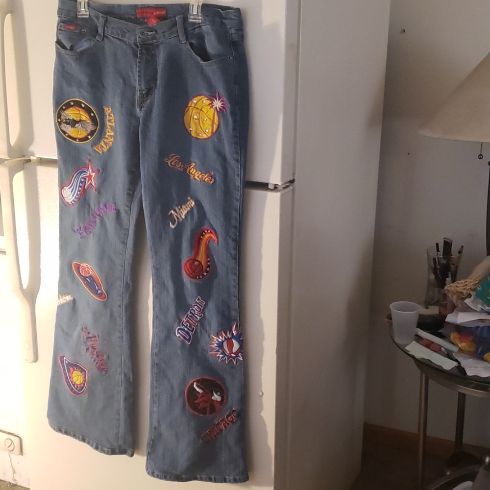 Le More womens jeans.